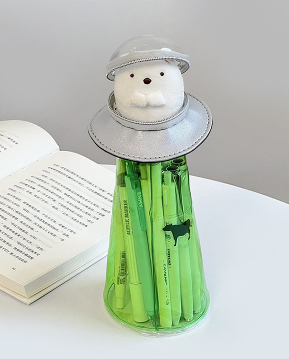 외계인 침공시<br>귀여운게 먼저 간택당한다