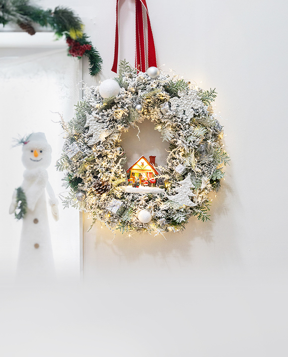 눈꽃숲 너머<br>산타마을에서는