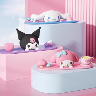 산리오 대시보드 피규어