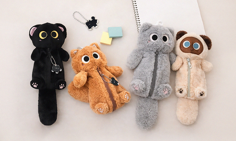 파우치 집사가 되..🐶