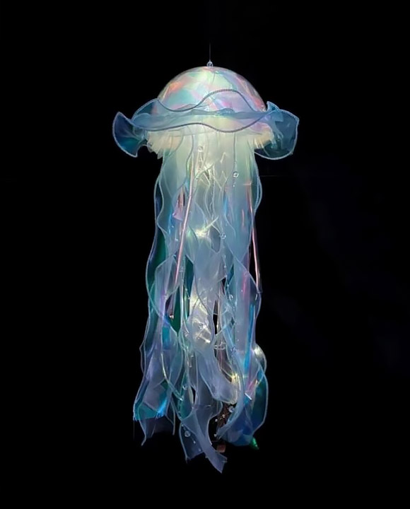 유영하는<br>오브제