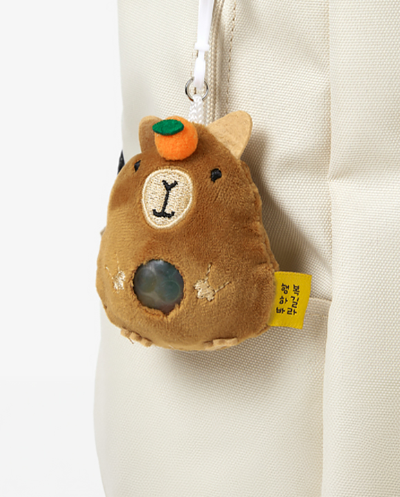 뱃속에 보물을<br>숨겨놨어요