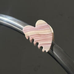 Heart stripe hair clip