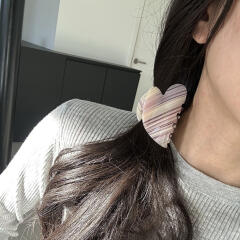 Heart stripe hair clip