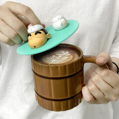 짱구 전설의 노천탕 머그컵 