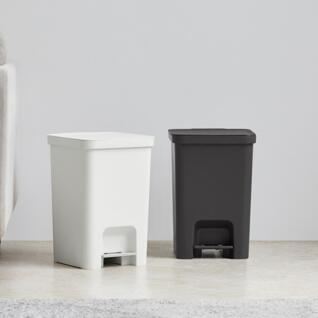 페달형 휴지통 13L