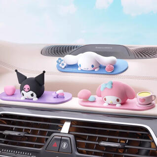 산리오 대시보드 피규어