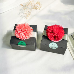 오천만원 선물 카네이션 브로치 세트