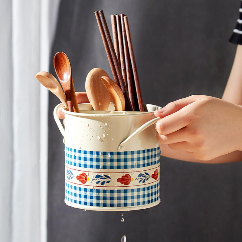 레트로 물빠짐 수저통