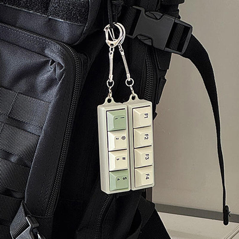 TR 레트로 네모 키보드 키캡 키링