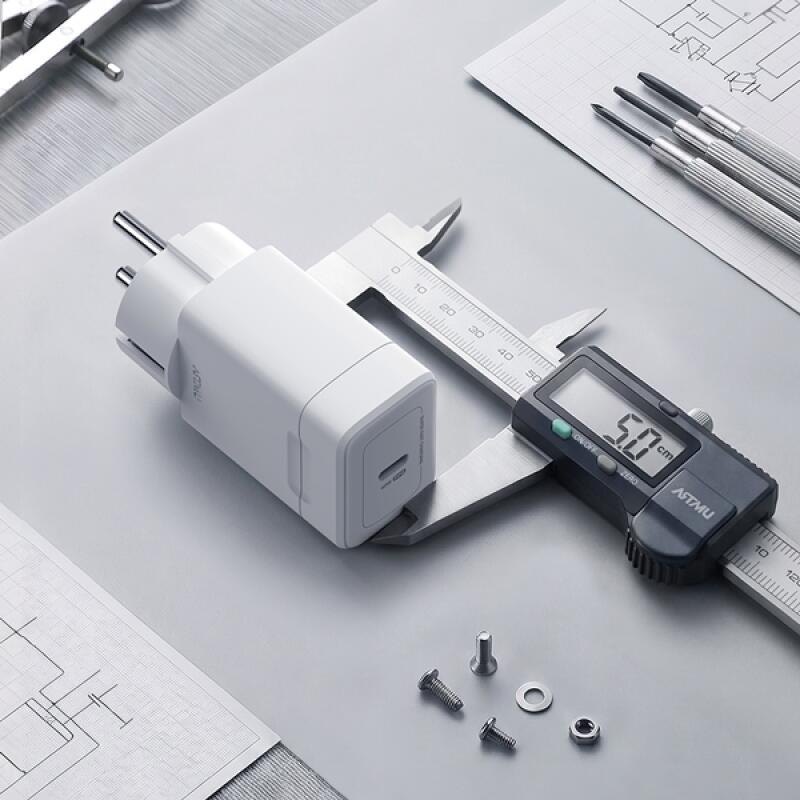 USB PD 45W PPS GaN 접지 초고속 충전기 GB451 화이트