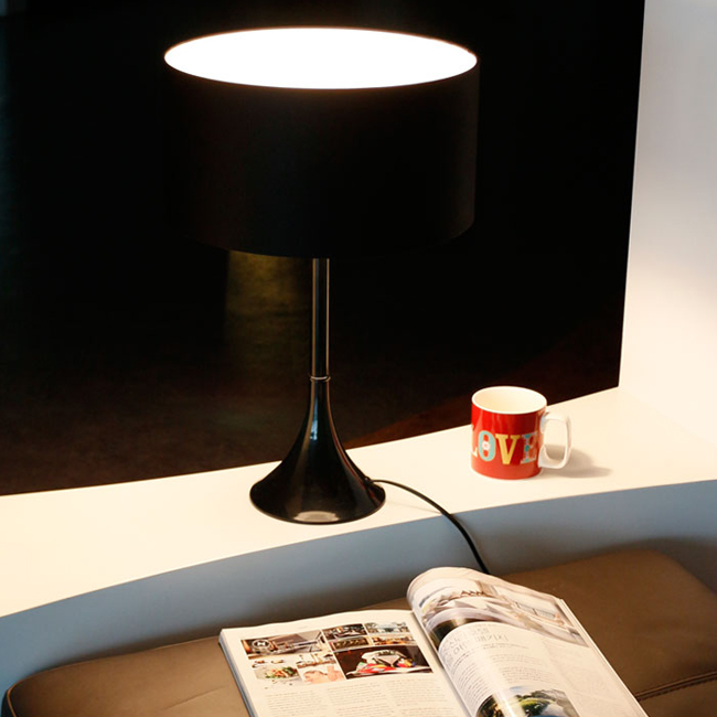 퍼펙블랙 테이블 스탠드 0002